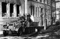 Зенитная счетверенная установка 20мм Flak38 дивизии "Дас Райх". Харьков март 1943 г.